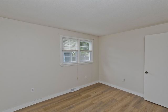 70 Yeoman Avenue, Westfield, MA 01085