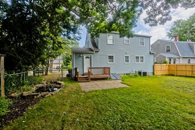 70 Yeoman Avenue, Westfield, MA 01085