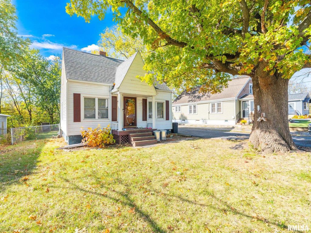 537 S BYRON Court, Peoria, IL 61604