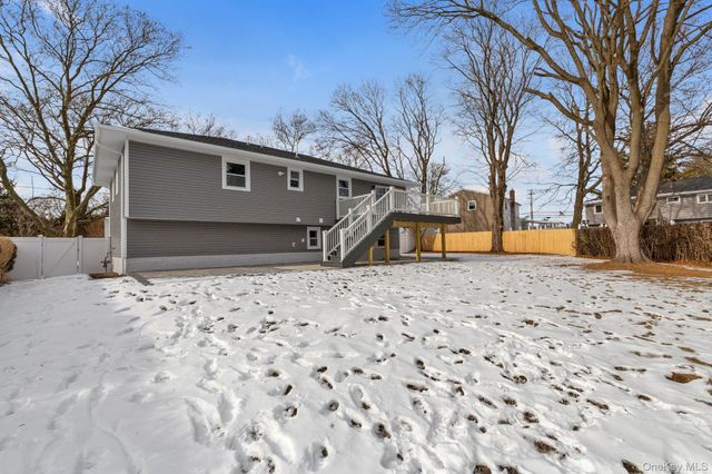 3 Jayne Avenue, Melville, NY 11747