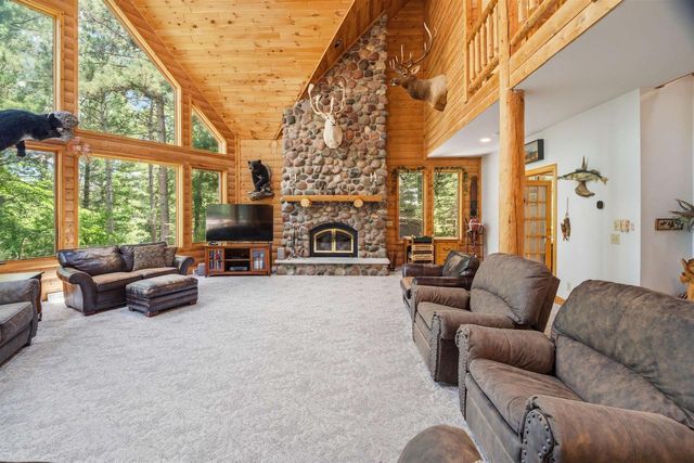 W5596 HIWELA DRIVE, Wild Rose, WI 54984