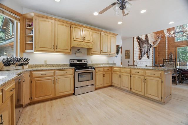 W5596 HIWELA DRIVE, Wild Rose, WI 54984