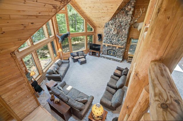 W5596 HIWELA DRIVE, Wild Rose, WI 54984