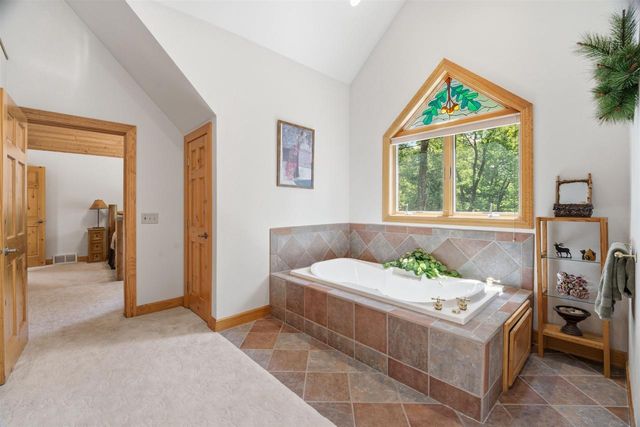 W5596 HIWELA DRIVE, Wild Rose, WI 54984