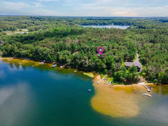 W5596 HIWELA DRIVE, Wild Rose, WI 54984