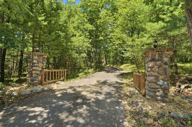 W5596 HIWELA DRIVE, Wild Rose, WI 54984