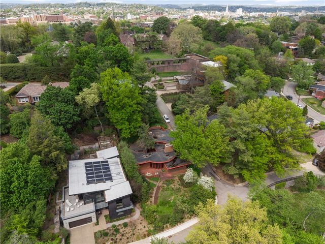 5139 Penton Rd, Squirrel Hill, PA 15213