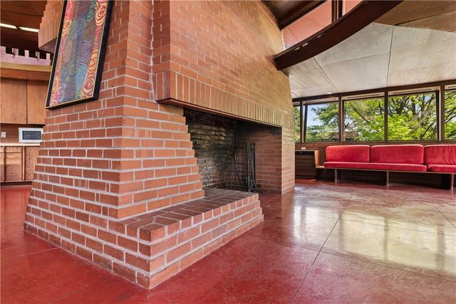 5139 Penton Rd, Squirrel Hill, PA 15213