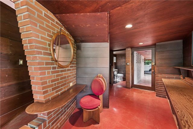 5139 Penton Rd, Squirrel Hill, PA 15213