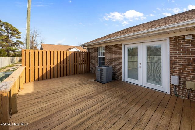 2900 Myrtle Street 12, Morehead City, NC 28557