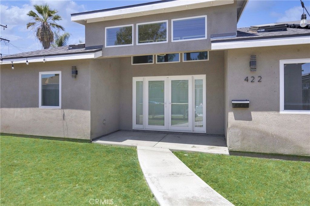 420 N Batavia, Orange, CA 92868 — exterior