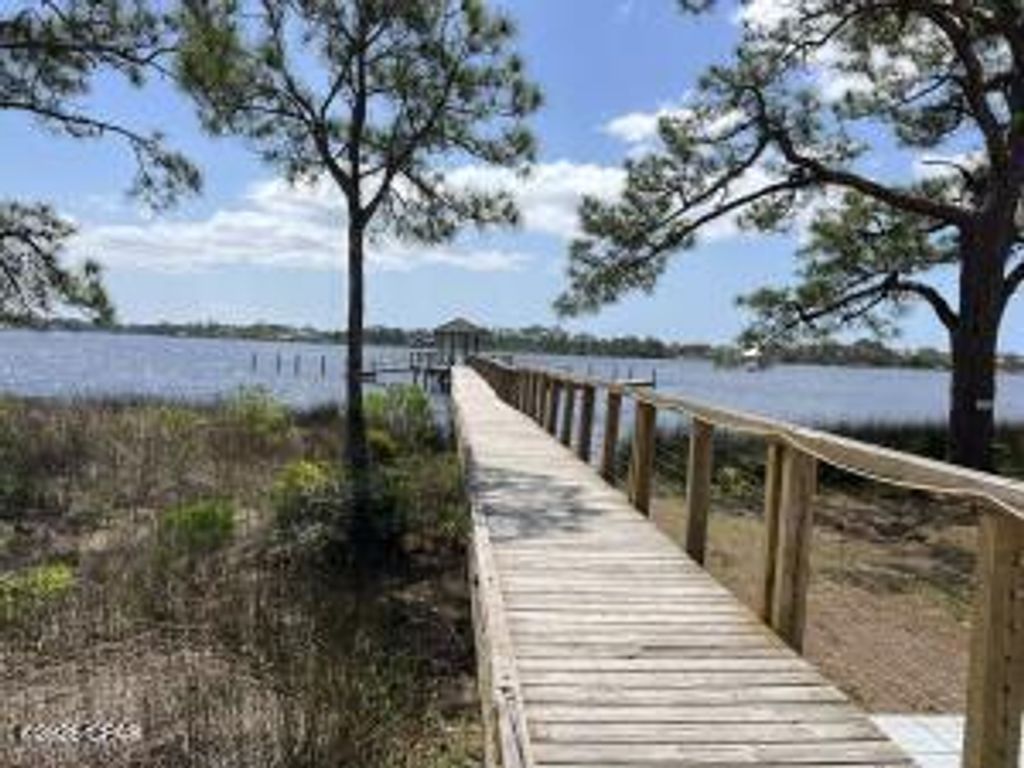 Image 5 of property listing at 1118 E Water Oak, Panama City Beach, FL 32413
