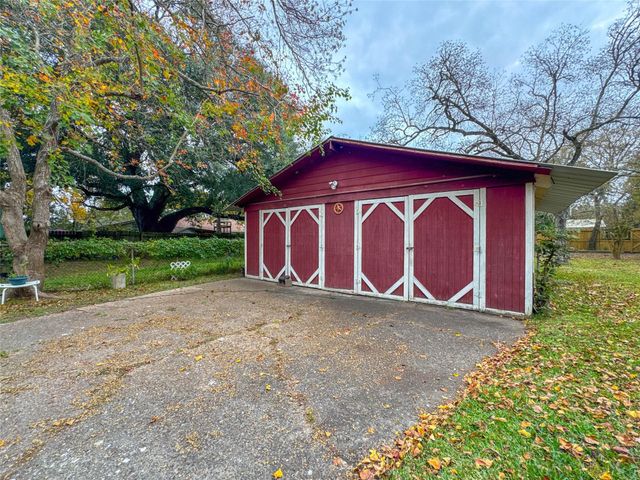 821 Cypress Street, La Marque, TX 77568