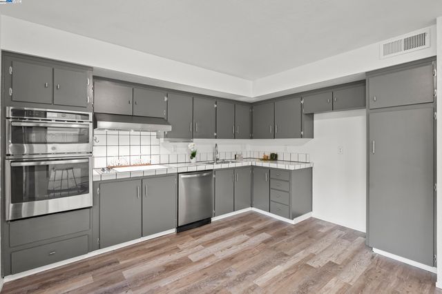 3681 Rocky Creek Court, San Jose, CA 95148