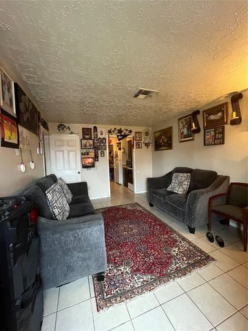 12207 White Cap Lane, Houston, TX 77072