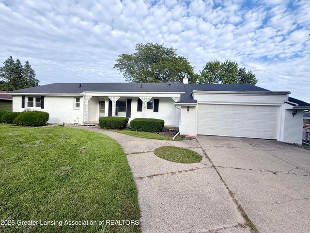 1408 Pepper Hill Drive, Lansing, MI 48917