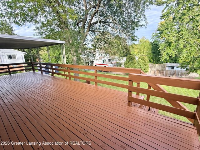 1408 Pepper Hill Drive, Lansing, MI 48917