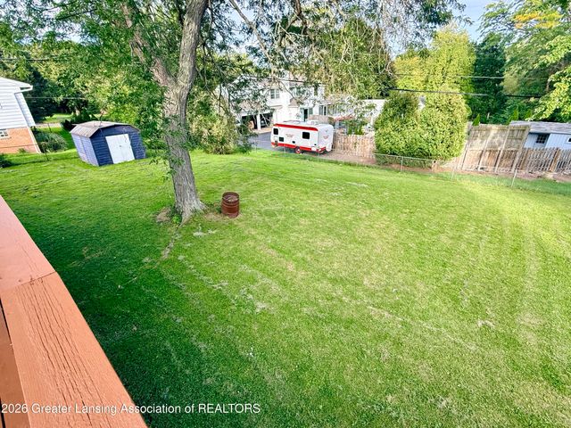 1408 Pepper Hill Drive, Lansing, MI 48917