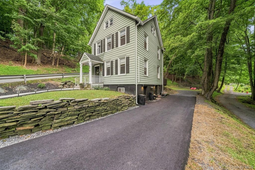 41 Wood Avenue, Cornwall On Hudson, NY 12520 — exterior