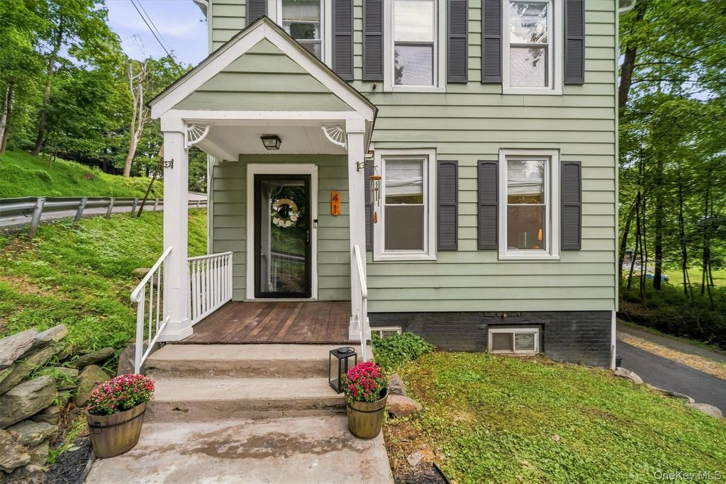 41 Wood Avenue, Cornwall On Hudson, NY 12520 — photo 4