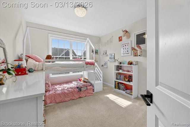 2721 S Spurway Drive, Ann Arbor, MI 48105