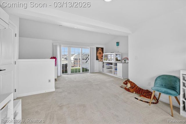 2721 S Spurway Drive, Ann Arbor, MI 48105