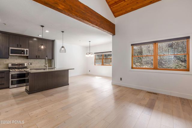 1967 Paddington Drive 11, Park City, UT 84060
