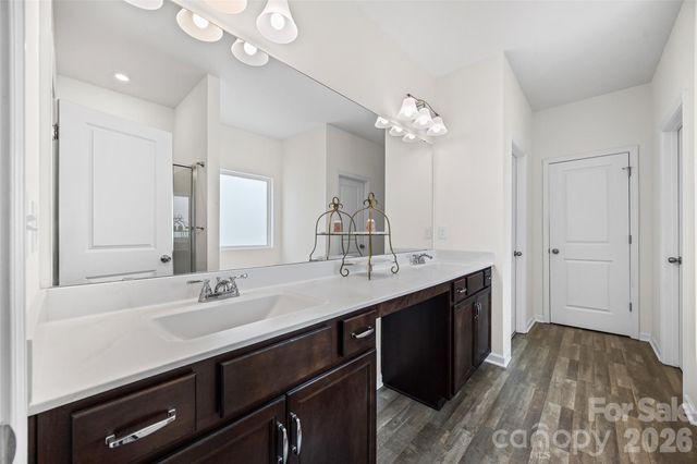 323 Crandon Road, Mount Holly, NC 28120