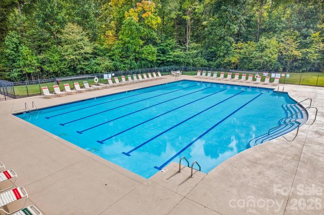 323 Crandon Road, Mount Holly, NC 28120