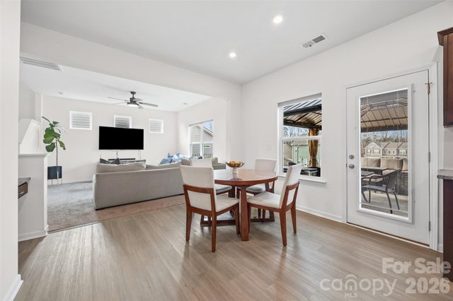 323 Crandon Road, Mount Holly, NC 28120