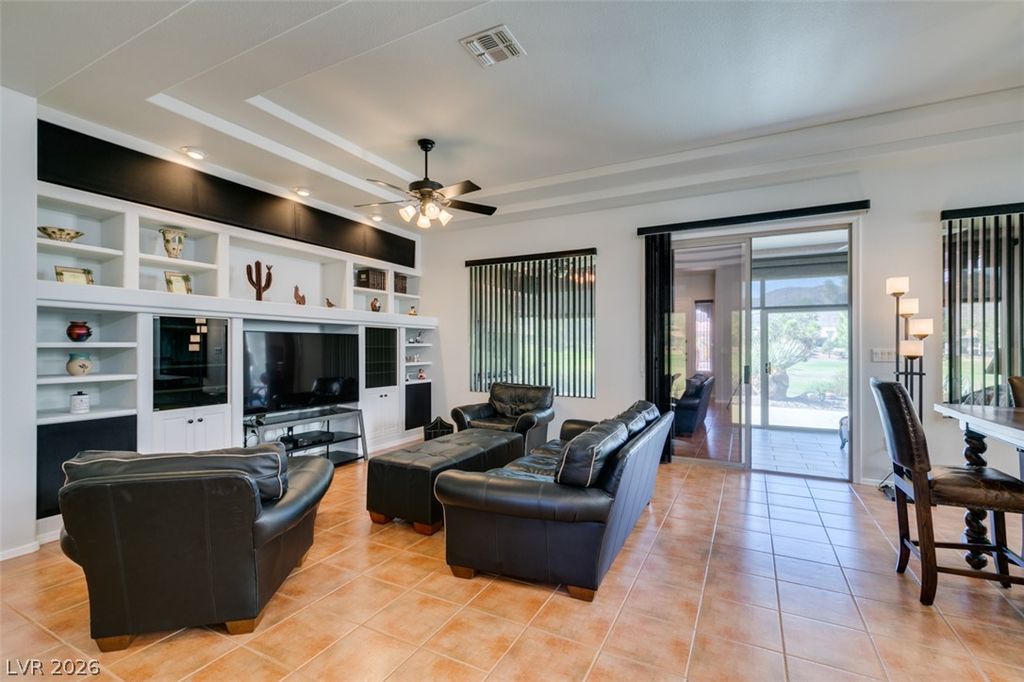 541 MOUNTAIN LINKS Drive, Henderson, NV 89012 — photo 3