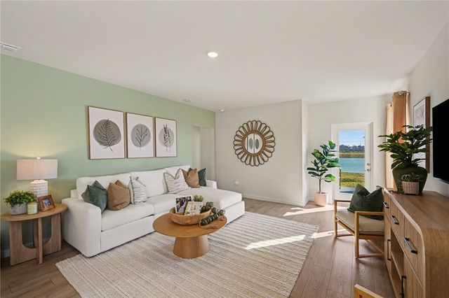 9625 Venetian Square, Vero Beach, FL 32966