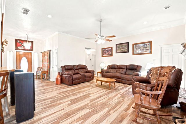 2203 Shouse Road, Santa Fe, TX 77510