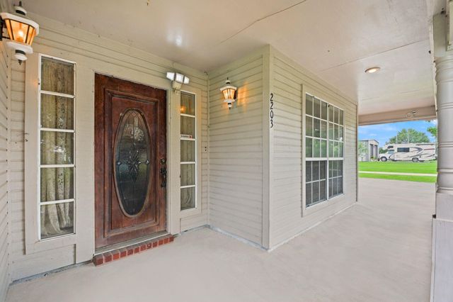 2203 Shouse Road, Santa Fe, TX 77510