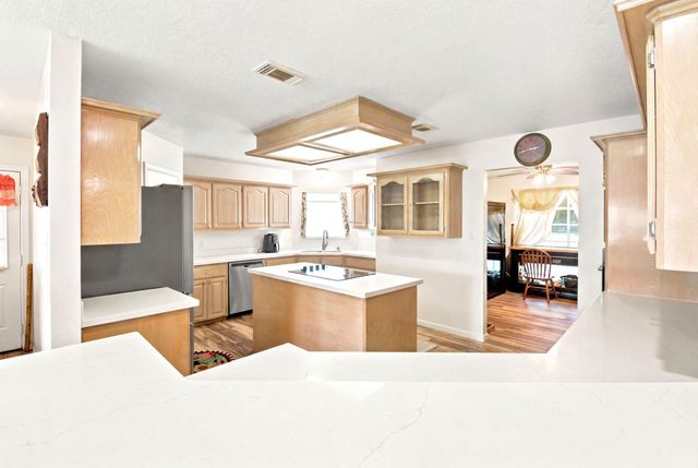 2203 Shouse Road, Santa Fe, TX 77510