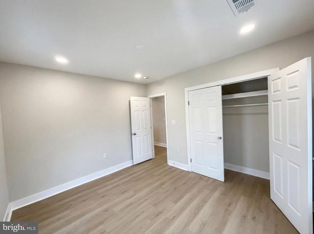 9204 DOUGLAS ST, Manassas, VA 20110