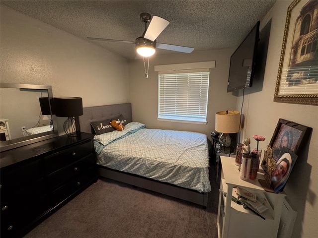 320 Pecan Street, Wilmer, TX 75172