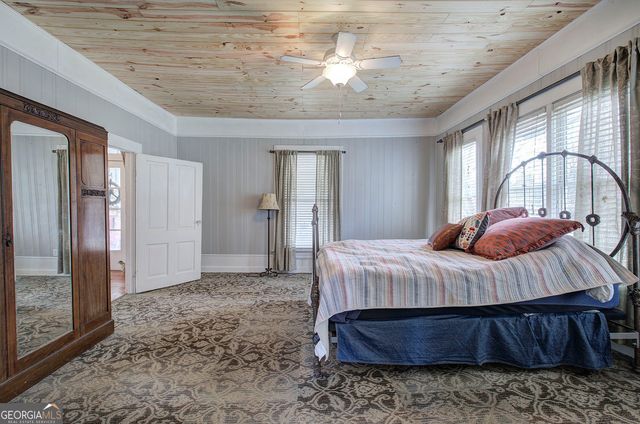 401 Edison Street, Menlo, GA 30731