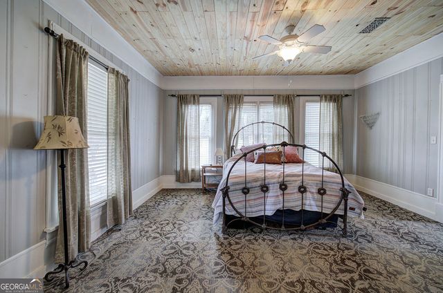 401 Edison Street, Menlo, GA 30731