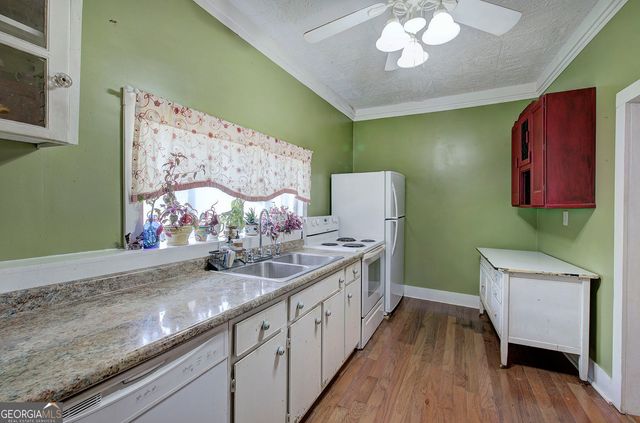 401 Edison Street, Menlo, GA 30731