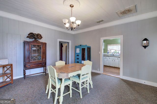 401 Edison Street, Menlo, GA 30731