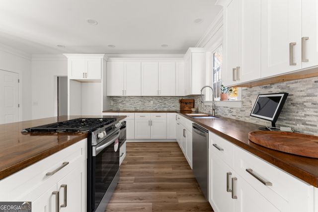 3130 Dunlap Drive, Gainesville, GA 30506