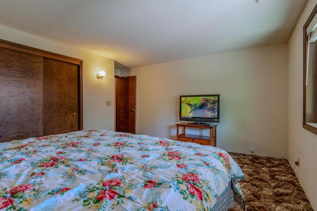 740 N Modoc Avenue, Medford, OR 97504