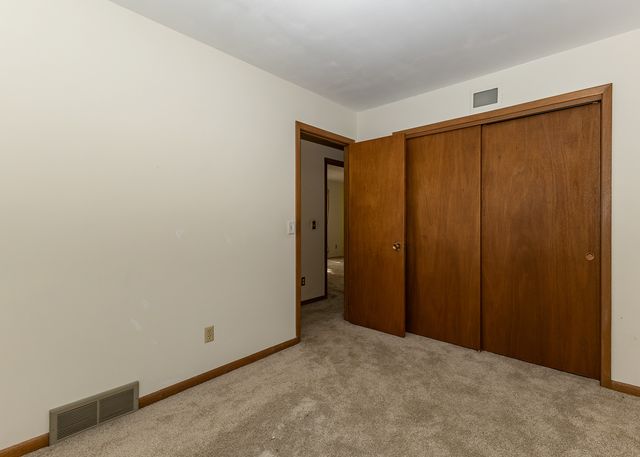 3409 52nd Street, Moline, IL 51265