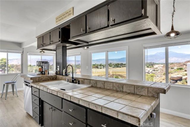 27756 Vista Del Valle, Hemet, CA 92544