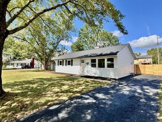 5404 Crescent Drive, Hilliard, OH 43026