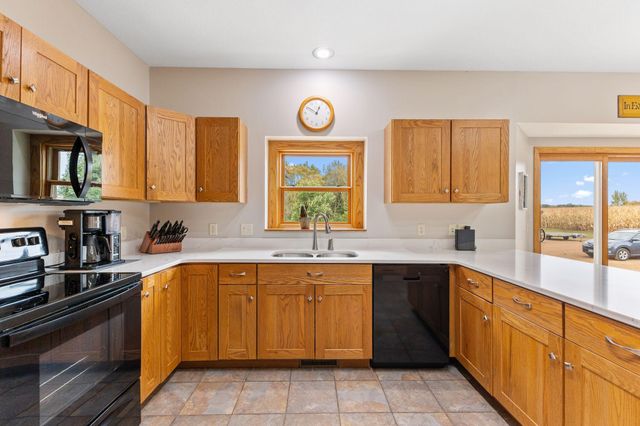 12470 W 270th Street, Belle Plaine, MN 56011