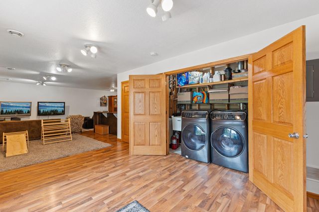 12470 W 270th Street, Belle Plaine, MN 56011