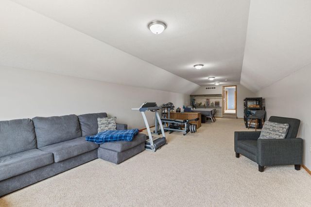 12470 W 270th Street, Belle Plaine, MN 56011