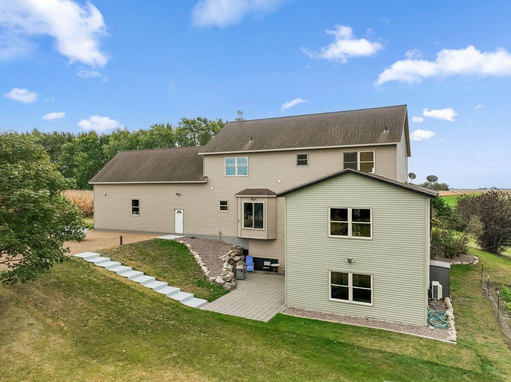 12470 W 270th Street, Belle Plaine, MN 56011 — photo 5